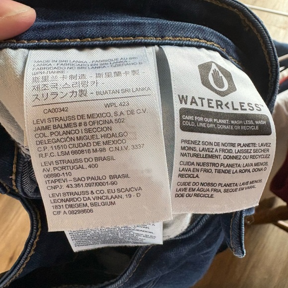 Levi skinny jeans - Picture 5 of 6